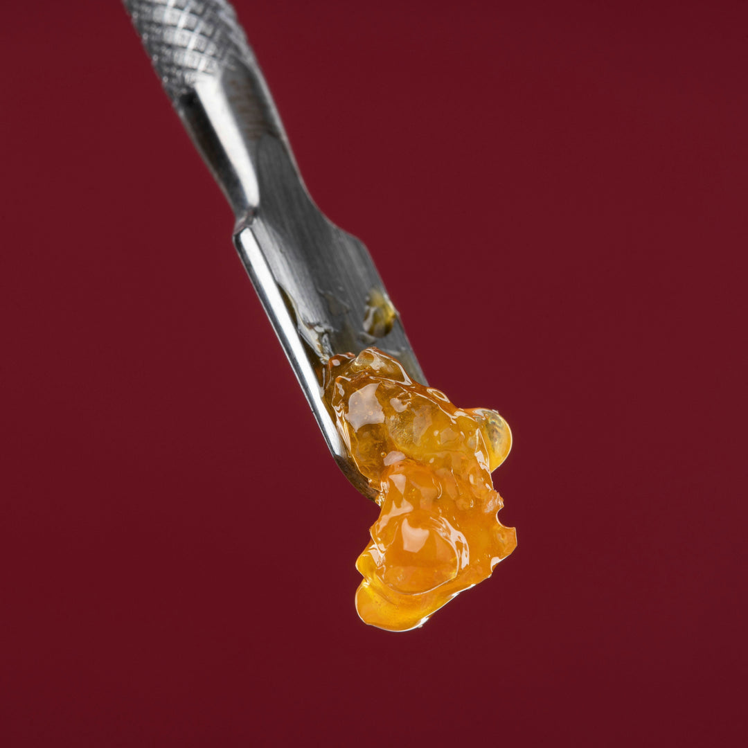 A dab of concentrates at the end of a dab tool